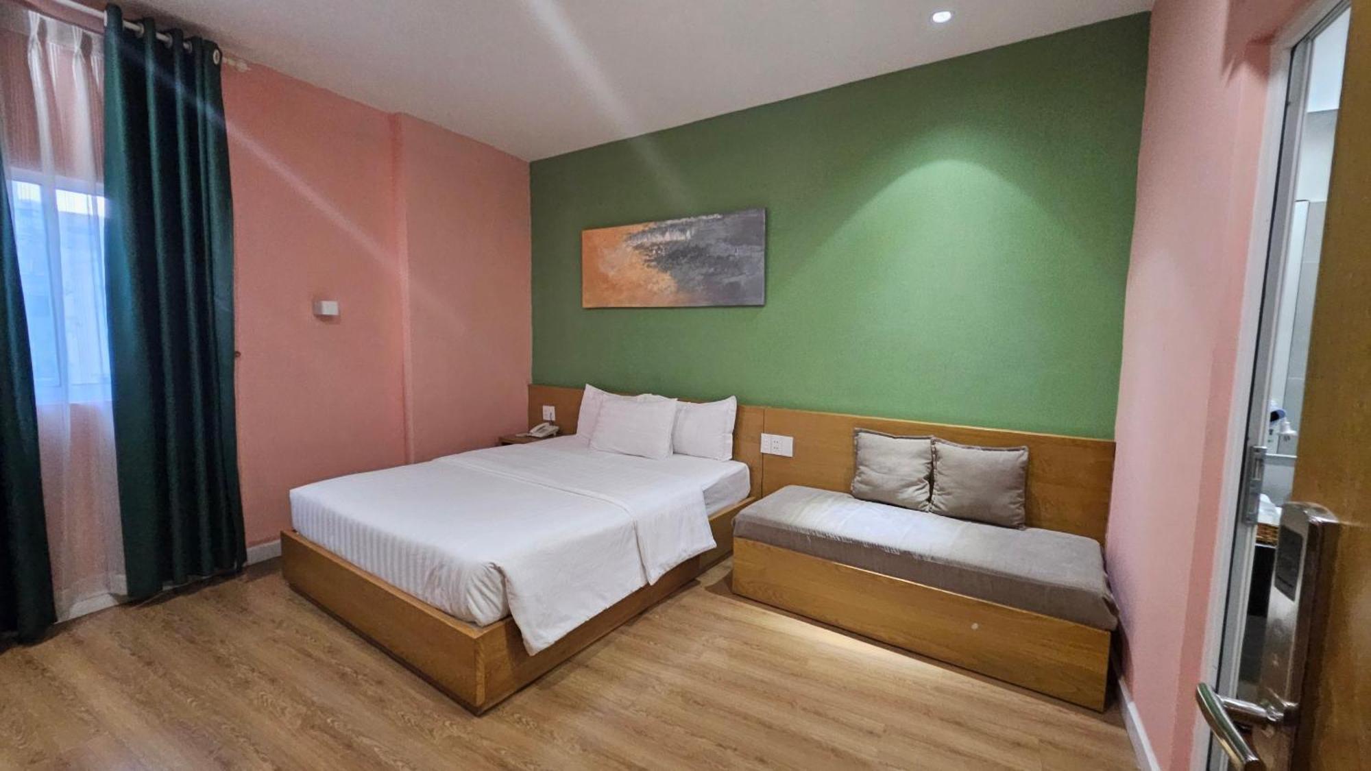 A25 - 142 Bui Thi Xuan Hotel 2*